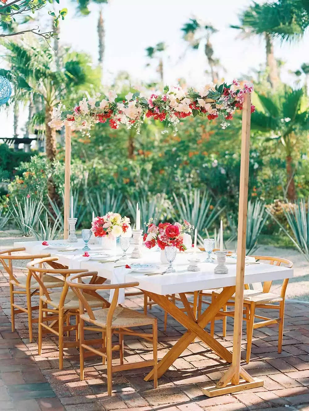 A Los Cabos Vow Renewal with Fairly Pops of Fuchsia and Breezy Blue ⋆ Ruffled