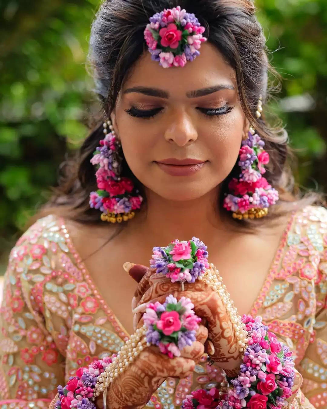 High 5 Haldi and Mehndi Jewelry Shops For Brides