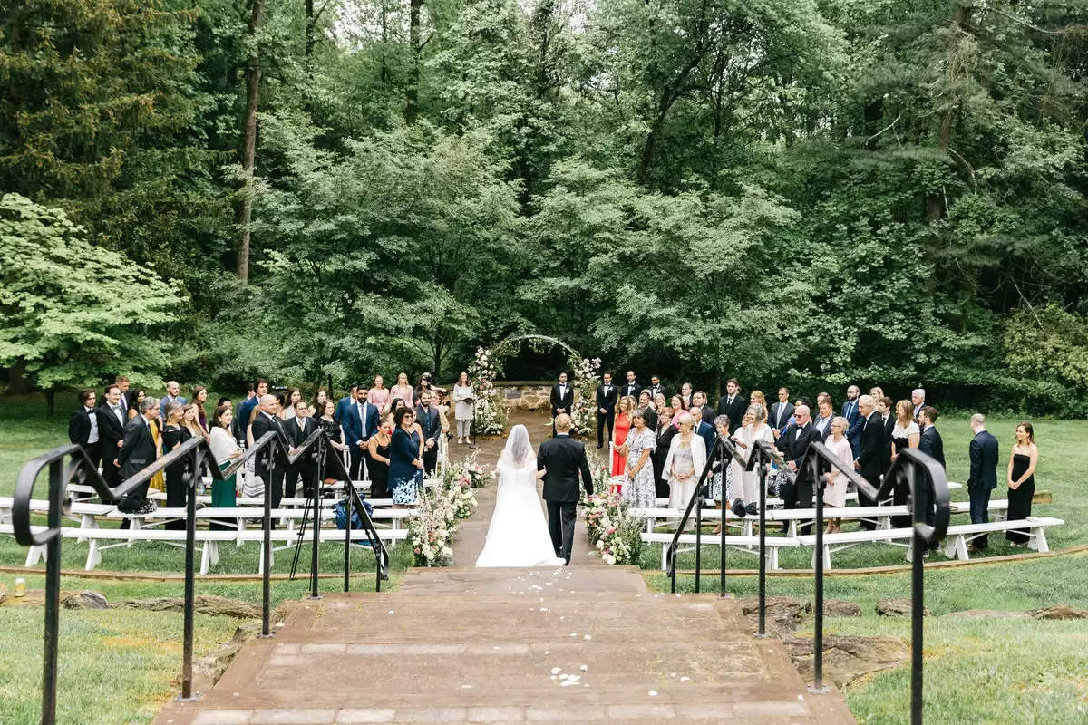 The Dreamiest Spring Wet Day Marriage ceremony on the Inn at Grace Vineyard ⋆ Ruffled