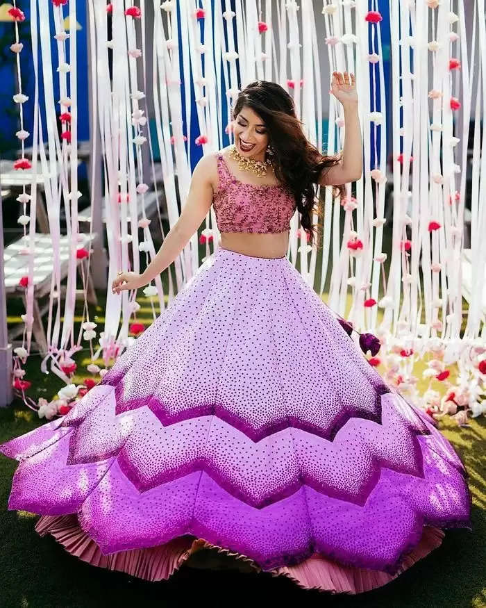 All About Cancan Skirt That Provides Further ‘Fluff & Oomph’ To Your Lehenga