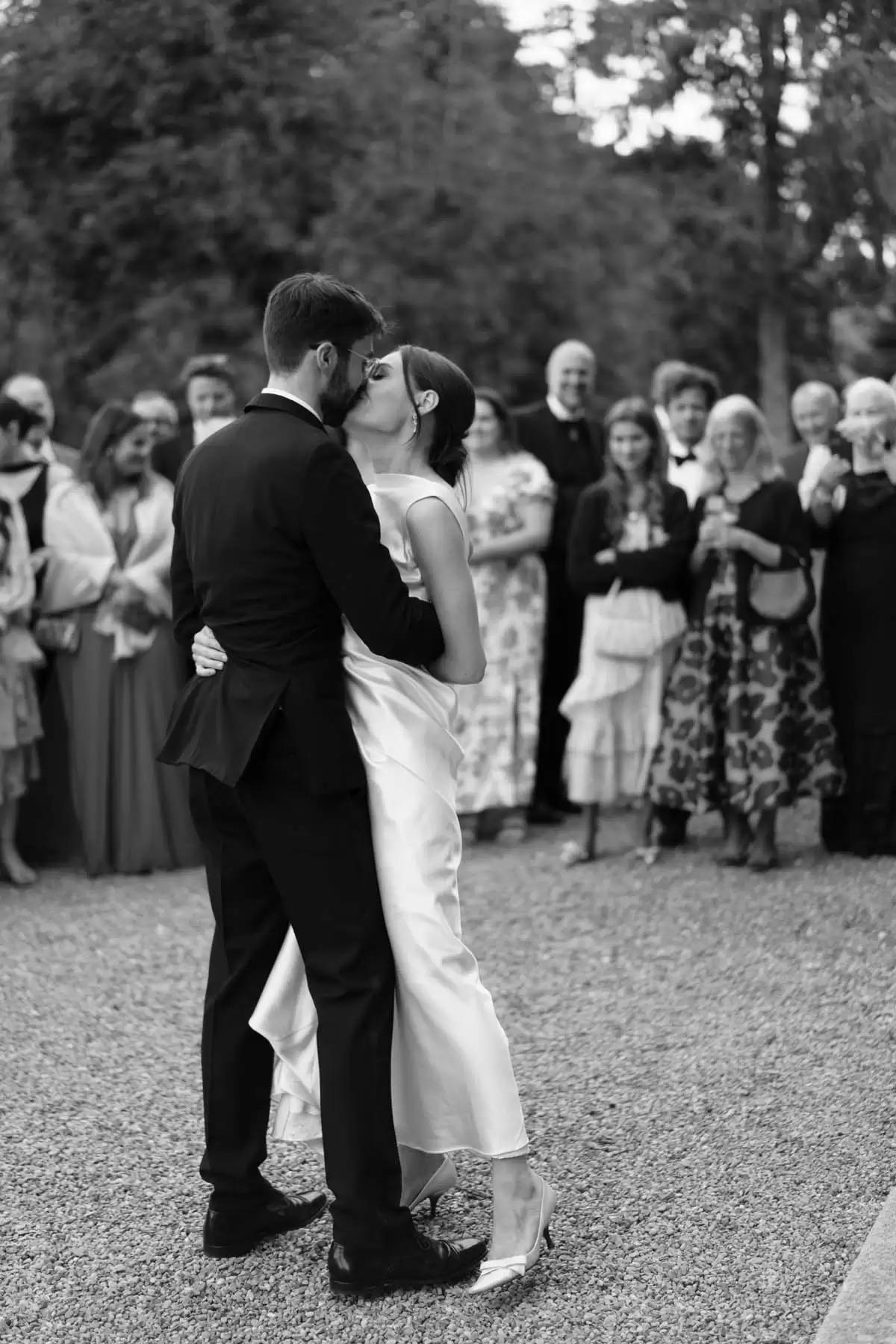 Eire Marriage ceremony at Luttrellstown Fortress