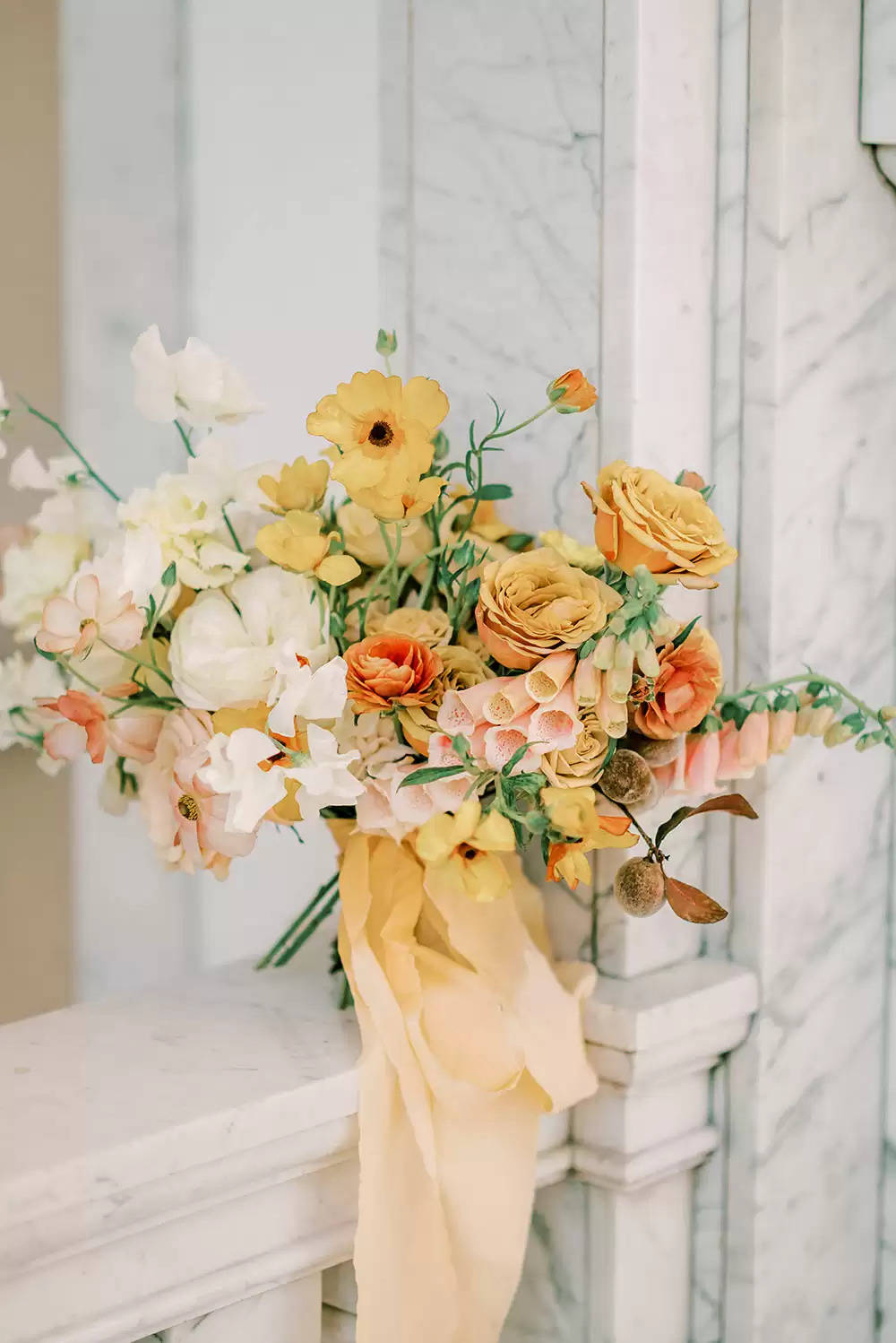 Artwork Nouveau Elopement At A Historic Financial institution Wedding ceremony Venue ⋆ Ruffled