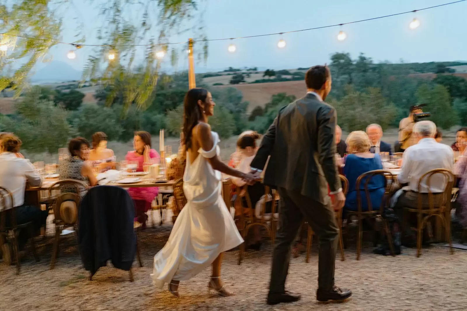 Laid-back Luxurious | A Spanish Hacienda Marriage ceremony | Distinctive Vacation spot Weddings Europe | Open the Door Occasions