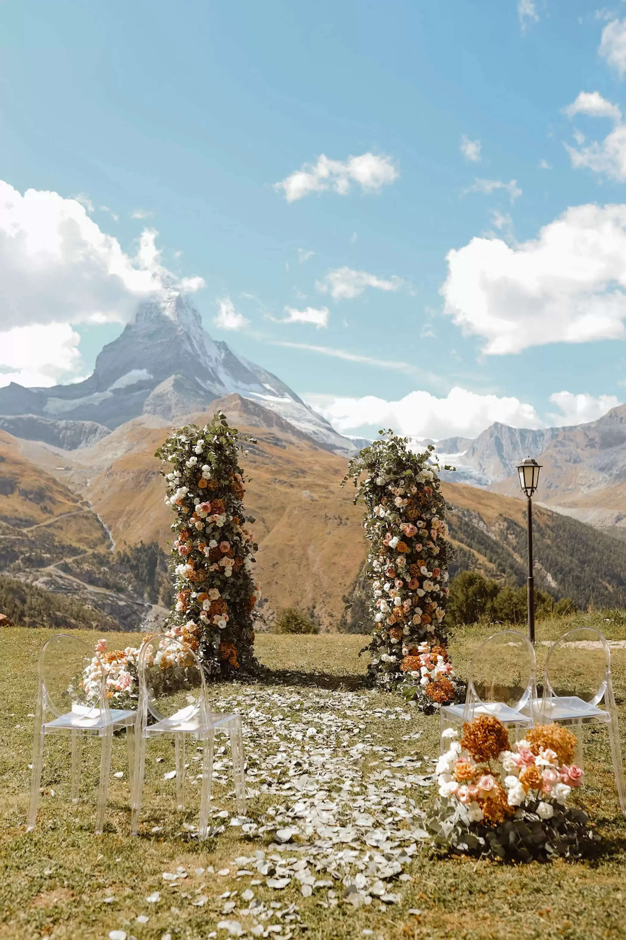 This Beautiful Elopement within the Swiss Alps Was a Vacation spot Dream Come True