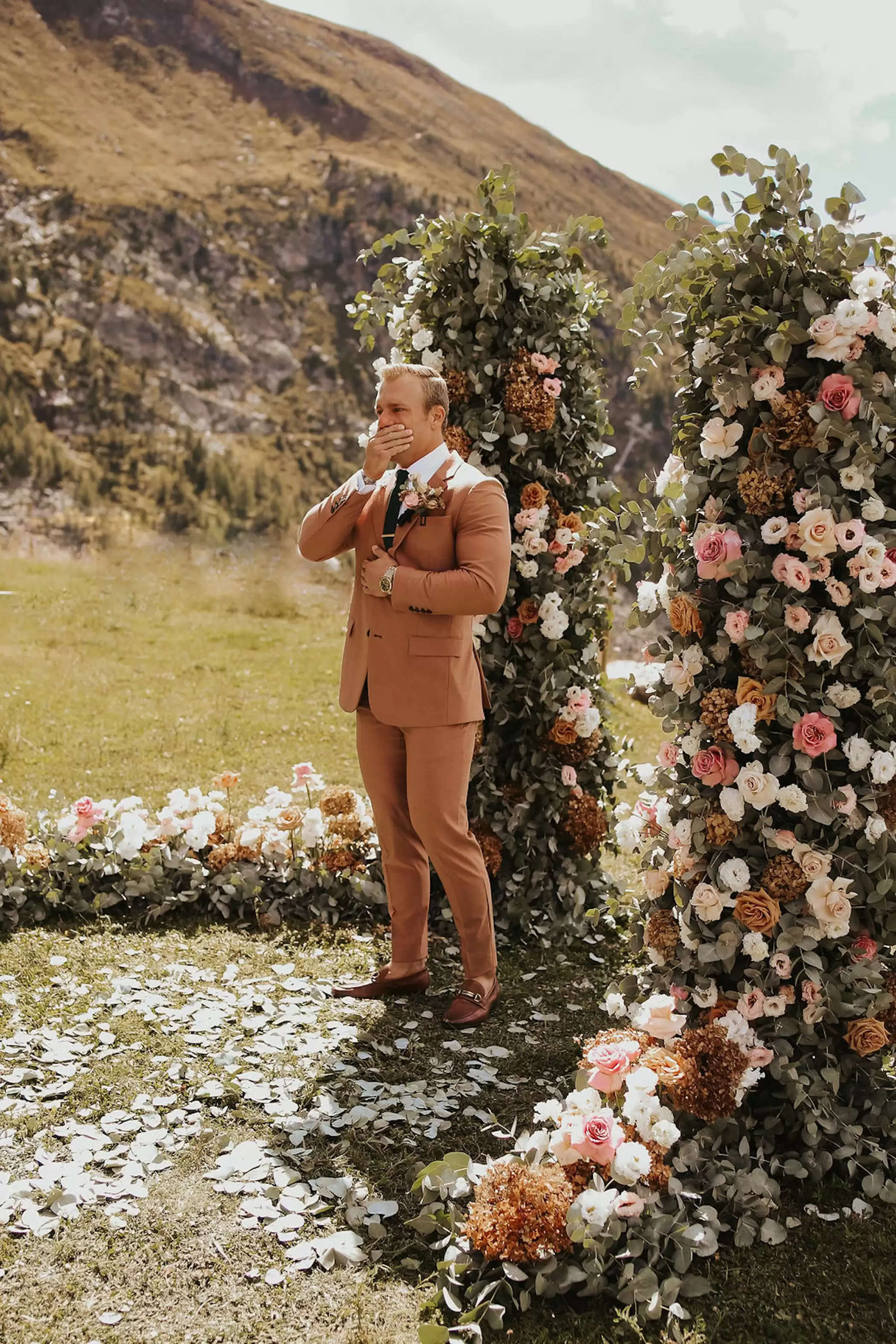 This Beautiful Elopement within the Swiss Alps Was a Vacation spot Dream Come True