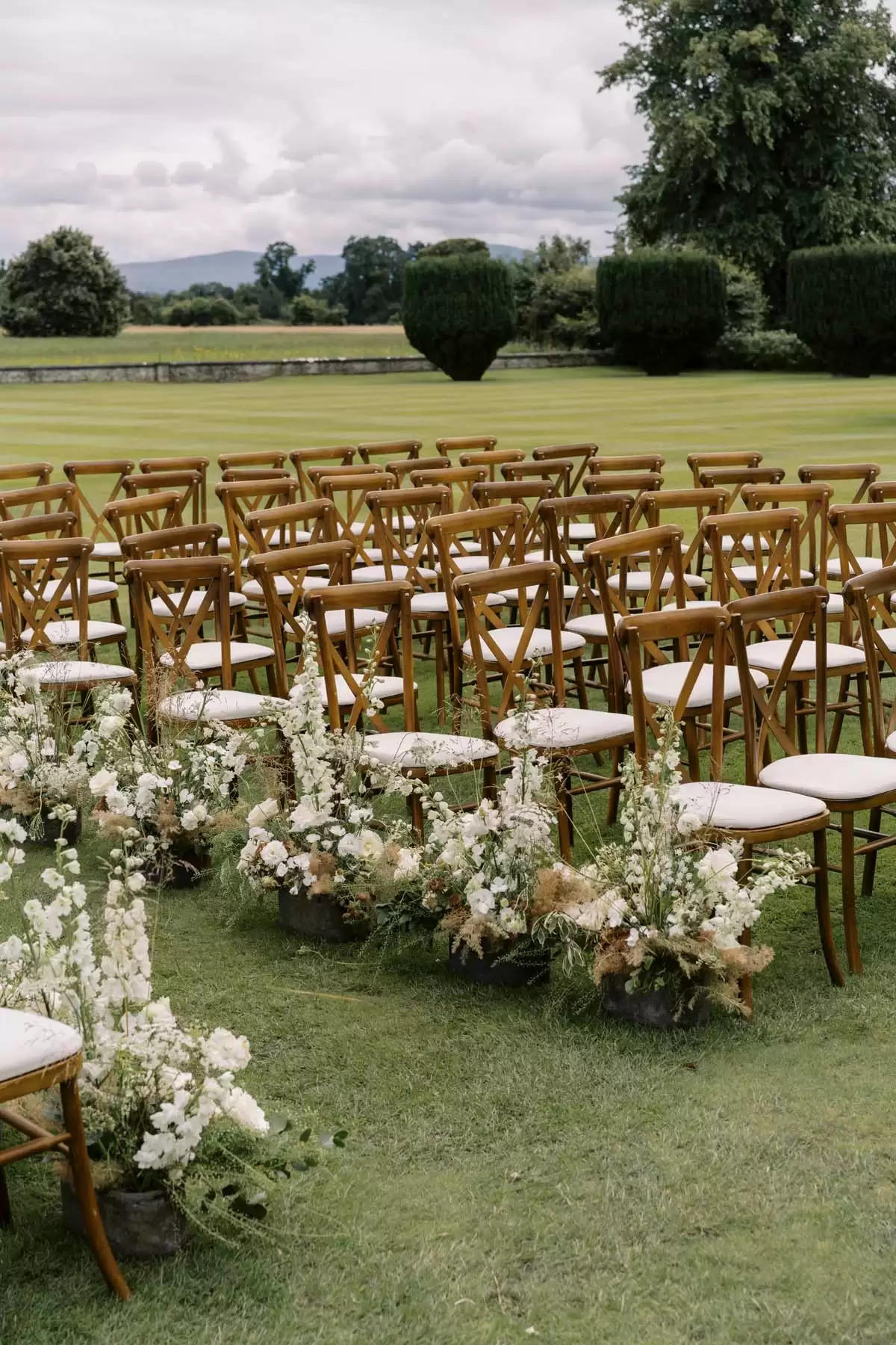 Eire Marriage ceremony at Luttrellstown Fortress