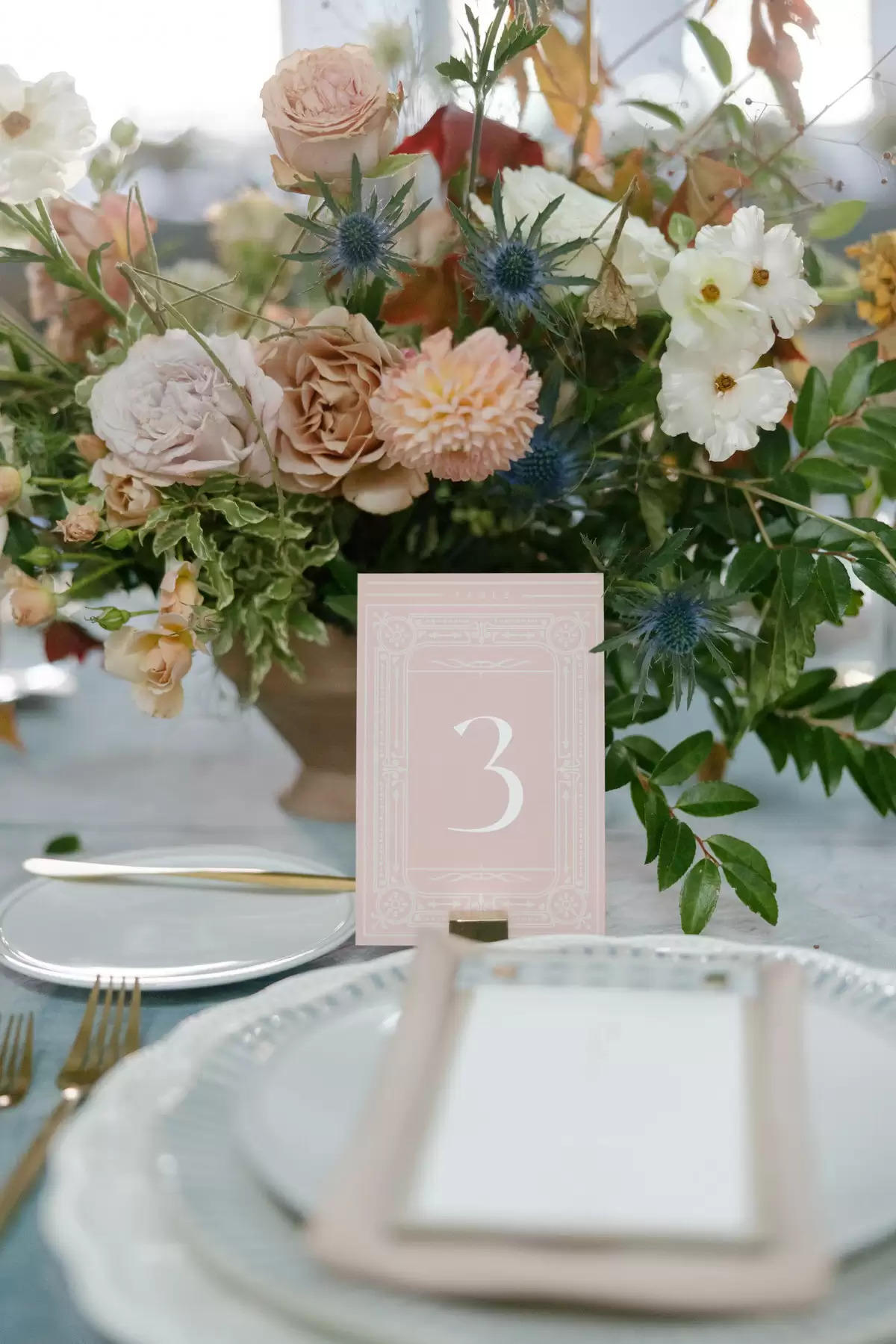 Monogram Magic In This Textural & Earthy Marriage ceremony With Elevated North Carolina Aptitude ⋆ Ruffled