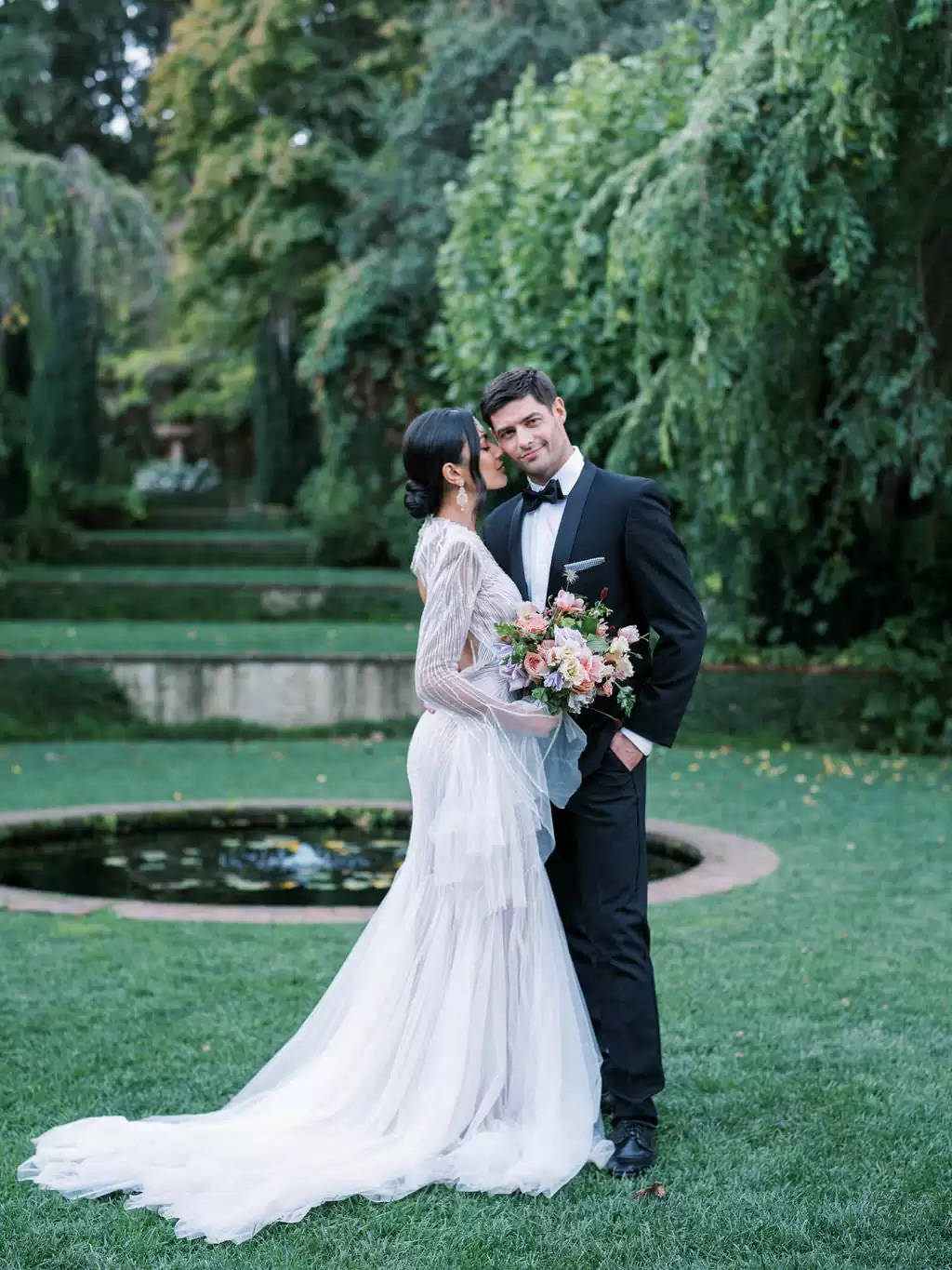 A Cultural-Impressed Marriage ceremony at Filoli Gardens in California ⋆ Ruffled