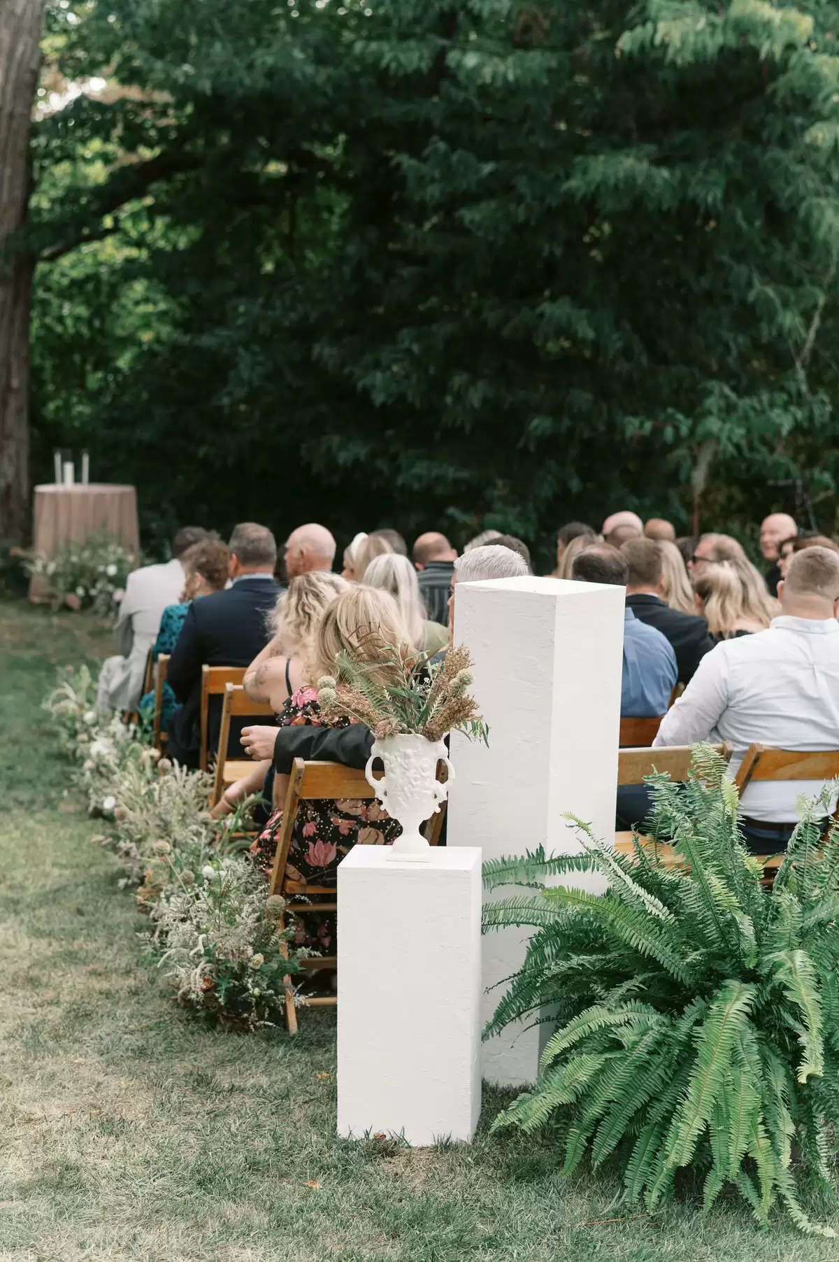 An Alfresco Marriage ceremony at Artisan Acres Property ⋆ Ruffled